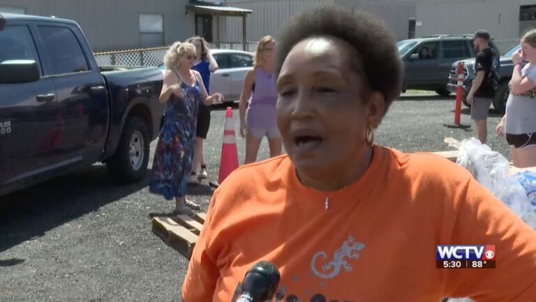 Florida teaming up with agencies to help hurricane recovery