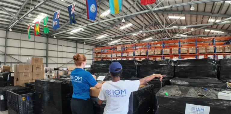 Checking-shipment-of-relief-items-25Oct2025-1536x758.jpeg