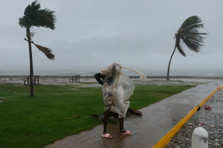 Hurricane Melissa makes landfall in Jamaica